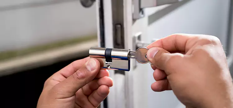 Emergency Locksmith for House Caledonia