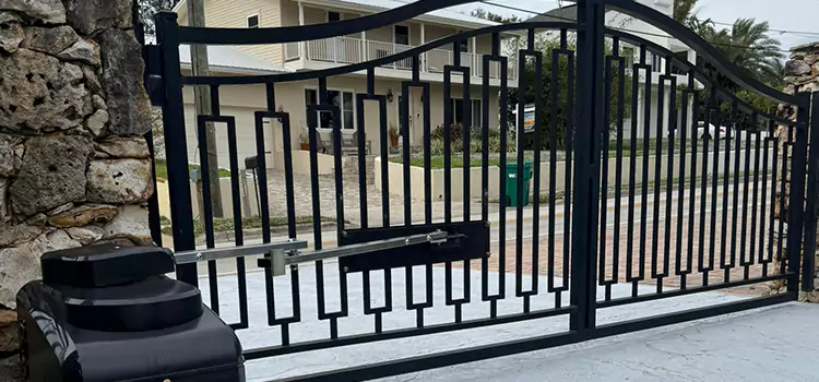 Swing Gate Opener with Keypad Caledonia